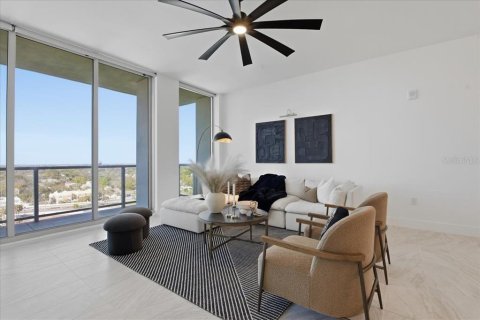 Condo in Saint Petersburg, Florida, 3 bedrooms № 2123372 - photo 17