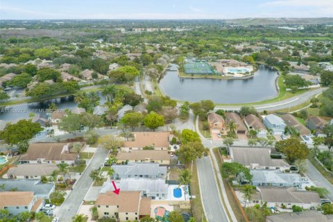 Casa en venta en Coconut Creek, Florida, 3 dormitorios, 206.52 m2 № 2024753 - foto 3