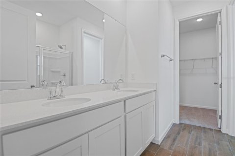 Villa ou maison à vendre à Dundee, Floride: 4 chambres, 197.88 m2 № 1757059 - photo 10
