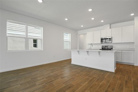 Villa ou maison à vendre à Dundee, Floride: 4 chambres, 197.88 m2 № 1757059 - photo 7