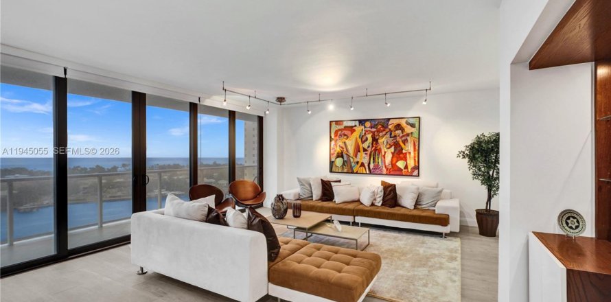 Condo à Aventura, Floride, 2 chambres  № 2001448