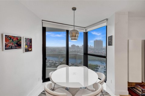 Copropriété à vendre à Aventura, Floride: 2 chambres, 167.22 m2 № 2001448 - photo 7