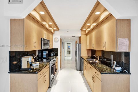 Copropriété à vendre à Aventura, Floride: 2 chambres, 167.22 m2 № 2001448 - photo 30