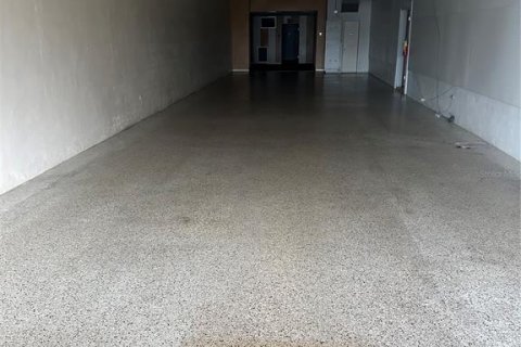 Propiedad comercial en alquiler en Port Charlotte, Florida, 325.16 m2 № 1561080 - foto 15