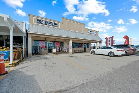 Propiedad comercial en alquiler en Port Charlotte, Florida, 325.16 m2 № 1561080 - foto 12