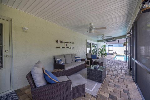 Villa ou maison à vendre à Clearwater, Floride: 3 chambres, 166.85 m2 № 1915800 - photo 25