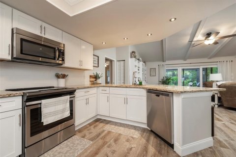 Casa en venta en Clearwater, Florida, 3 dormitorios, 166.85 m2 № 1915800 - foto 9