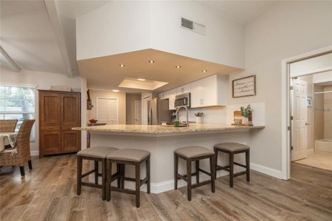 Casa en venta en Clearwater, Florida, 3 dormitorios, 166.85 m2 № 1915800 - foto 8