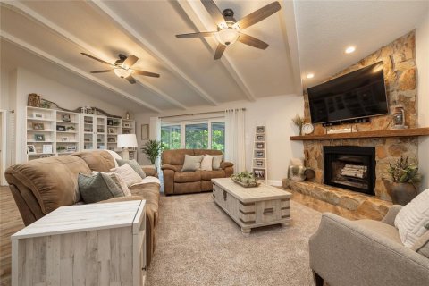 Casa en venta en Clearwater, Florida, 3 dormitorios, 166.85 m2 № 1915800 - foto 4