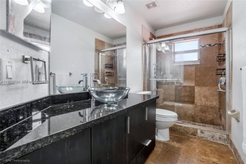 Снять в аренду виллу или дом в Дейви, Флорида 4 спальни, 235.41м2, № 1992370 - фото 7