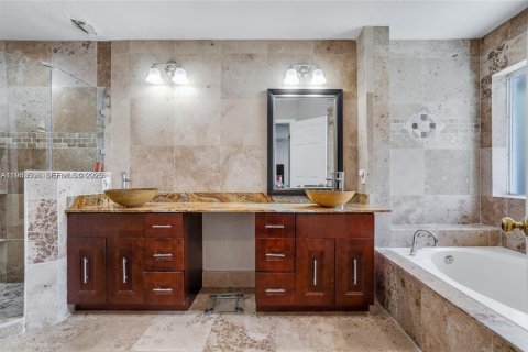 Снять в аренду виллу или дом в Дейви, Флорида 4 спальни, 235.41м2, № 1992370 - фото 5