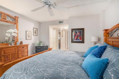 Copropriété à louer à Clearwater, Floride: 2 chambres, 99.41 m2 № 1793593 - photo 13