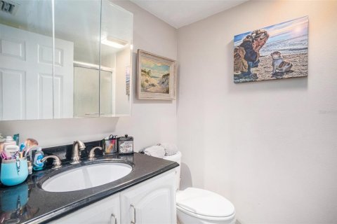Copropriété à louer à Clearwater, Floride: 2 chambres, 99.41 m2 № 1793593 - photo 11