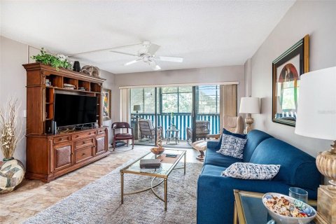 Copropriété à louer à Clearwater, Floride: 2 chambres, 99.41 m2 № 1793593 - photo 3