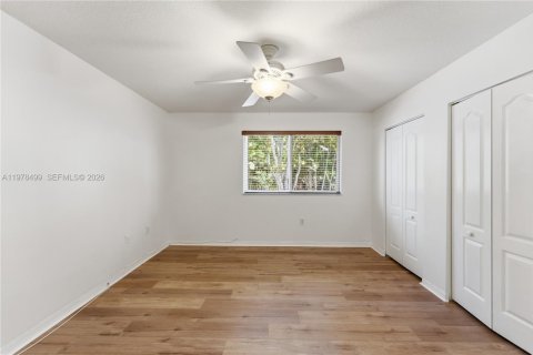 Touwnhouse à louer à Palmetto Bay, Floride: 2 chambres, 104.05 m2 № 2043407 - photo 21