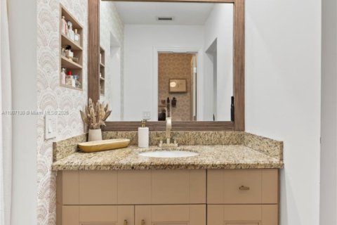 Casa en venta en Pembroke Pines, Florida, 3 dormitorios, 124.58 m2 № 1966106 - foto 16