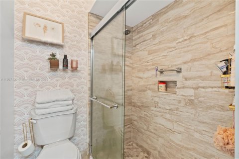 Casa en venta en Pembroke Pines, Florida, 3 dormitorios, 124.58 m2 № 1966106 - foto 15