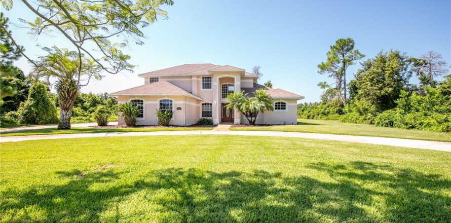 House in Tavares, Florida 4 bedrooms, 237.37 sq.m. № 1856497