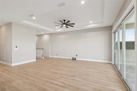 Casa en venta en Palm Coast, Florida, 3 dormitorios, 251.67 m2 № 1845059 - foto 10