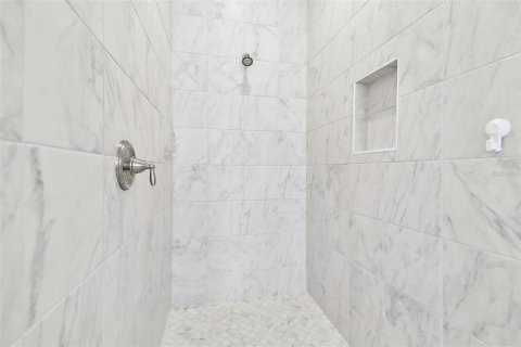 Villa ou maison à vendre à Wesley Chapel, Floride: 4 chambres, 418.15 m2 № 1524524 - photo 14