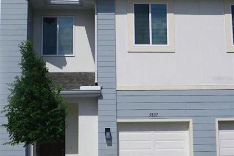 Townhouse in Riverview, Florida 3 bedrooms, 154.87 sq.m. № 2156199