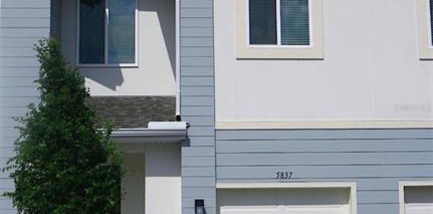 Townhouse in Riverview, Florida 3 bedrooms, 154.87 sq.m. № 2156199