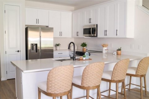 Townhouse in Riverview, Florida 3 bedrooms, 154.87 sq.m. № 2156199 - photo 8