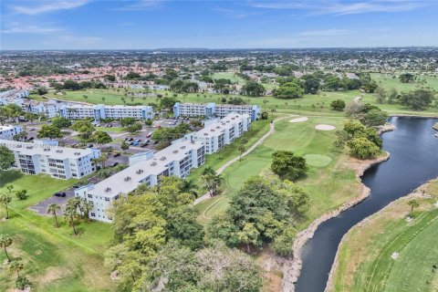 Copropriété à vendre à Margate, Floride: 2 chambres, 92.9 m2 № 1825559 - photo 14
