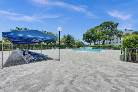 Copropriété à vendre à Margate, Floride: 2 chambres, 92.9 m2 № 1825559 - photo 22