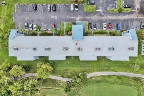 Copropriété à vendre à Margate, Floride: 2 chambres, 92.9 m2 № 1825559 - photo 15
