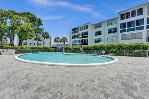 Copropriété à vendre à Margate, Floride: 2 chambres, 92.9 m2 № 1825559 - photo 21