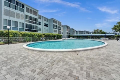 Copropriété à vendre à Margate, Floride: 2 chambres, 92.9 m2 № 1825559 - photo 4
