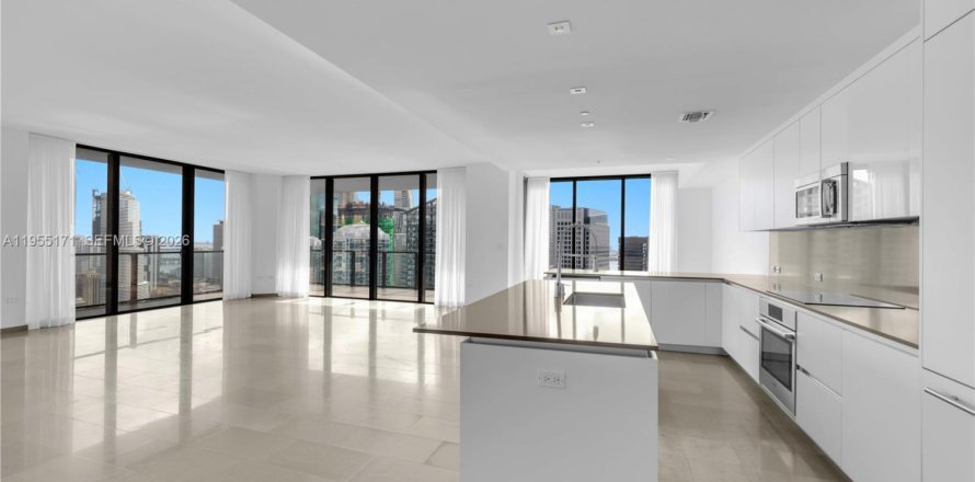 Condo à Miami, Floride, 4 chambres  № 2153391