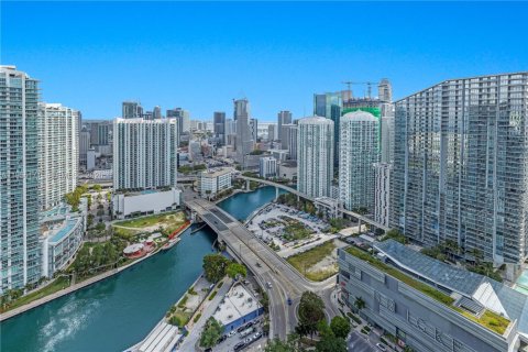 Copropriété à vendre à Miami, Floride: 4 chambres, 277.87 m2 № 2153391 - photo 17