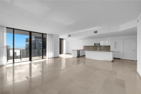 Copropriété à vendre à Miami, Floride: 4 chambres, 277.87 m2 № 2153391 - photo 7