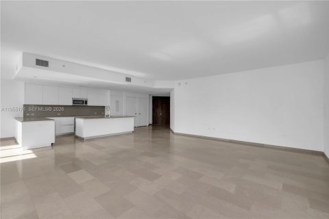 Copropriété à vendre à Miami, Floride: 4 chambres, 277.87 m2 № 2153391 - photo 6