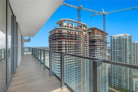 Copropriété à vendre à Miami, Floride: 4 chambres, 277.87 m2 № 2153391 - photo 10