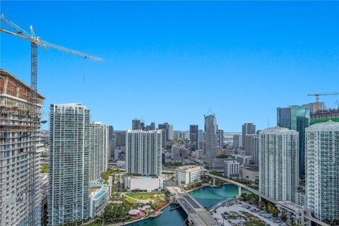 Copropriété à vendre à Miami, Floride: 4 chambres, 277.87 m2 № 2153391 - photo 15