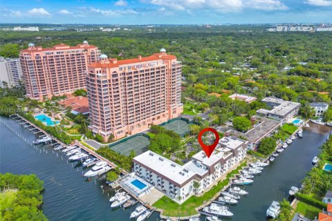 Copropriété à vendre à Coral Gables, Floride: 2 chambres, 123.56 m2 № 2082720 - photo 26