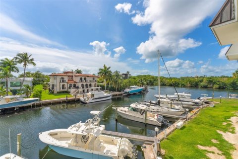 Copropriété à vendre à Coral Gables, Floride: 2 chambres, 123.56 m2 № 2082720 - photo 18