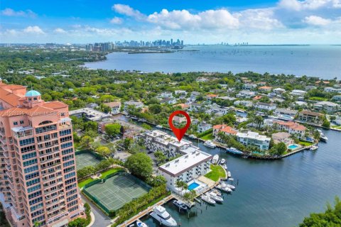 Copropriété à vendre à Coral Gables, Floride: 2 chambres, 123.56 m2 № 2082720 - photo 24
