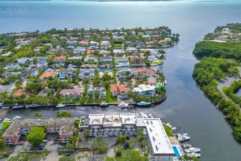 Copropriété à vendre à Coral Gables, Floride: 2 chambres, 123.56 m2 № 2082720 - photo 22
