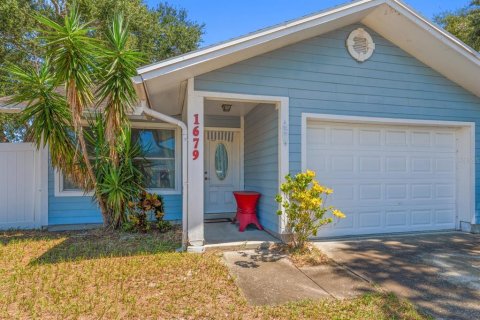 House in Largo, Florida 3 bedrooms, 96.9 sq.m. № 2393921 - photo 3