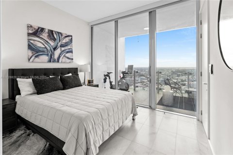 Copropriété à vendre à Miami, Floride: 2 chambres, 105.35 m2 № 1957757 - photo 15