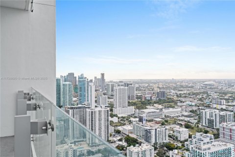 Copropriété à vendre à Miami, Floride: 2 chambres, 105.35 m2 № 1957757 - photo 23