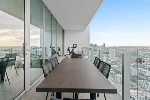 Copropriété à vendre à Miami, Floride: 2 chambres, 105.35 m2 № 1957757 - photo 10