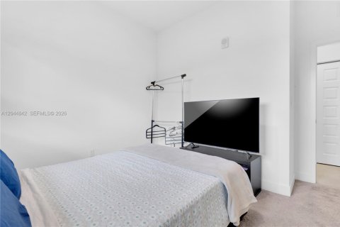 Copropriété à vendre à Doral, Floride: 2 chambres, 105.44 m2 № 2272444 - photo 9