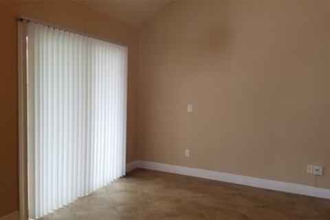 Copropriété à vendre à Orlando, Floride: 3 chambres, 129.88 m2 № 1724094 - photo 5