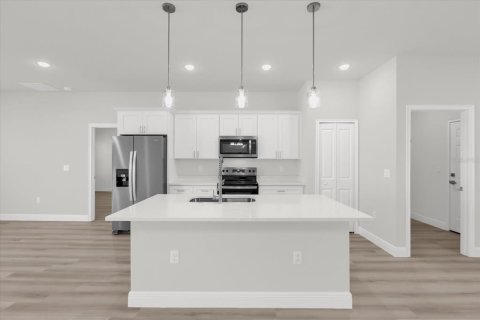 Casa en alquiler en Ocala, Florida, 4 dormitorios, 170.29 m2 № 1881272 - foto 8