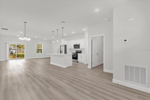 Casa en alquiler en Ocala, Florida, 4 dormitorios, 170.29 m2 № 1881272 - foto 4